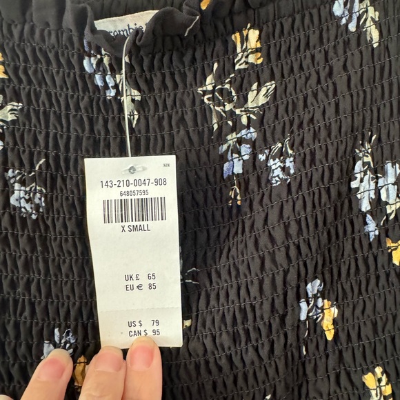 Abercrombie and Fitch Two-Piece Floral Set with Tube Crop Top and Skirt Size XS - Picture 2 of 9